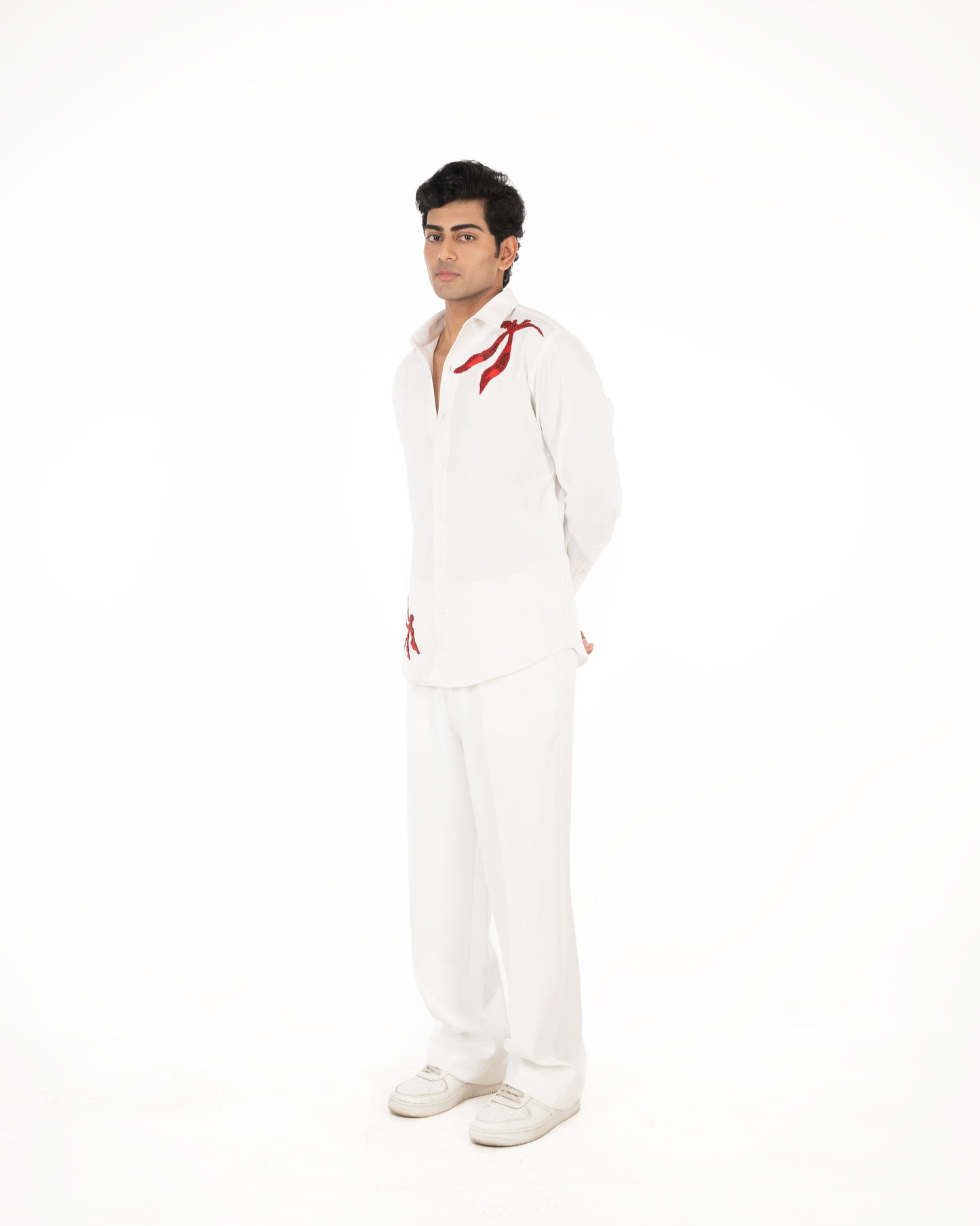 RED DRAG FLYY WHITE SHIRT