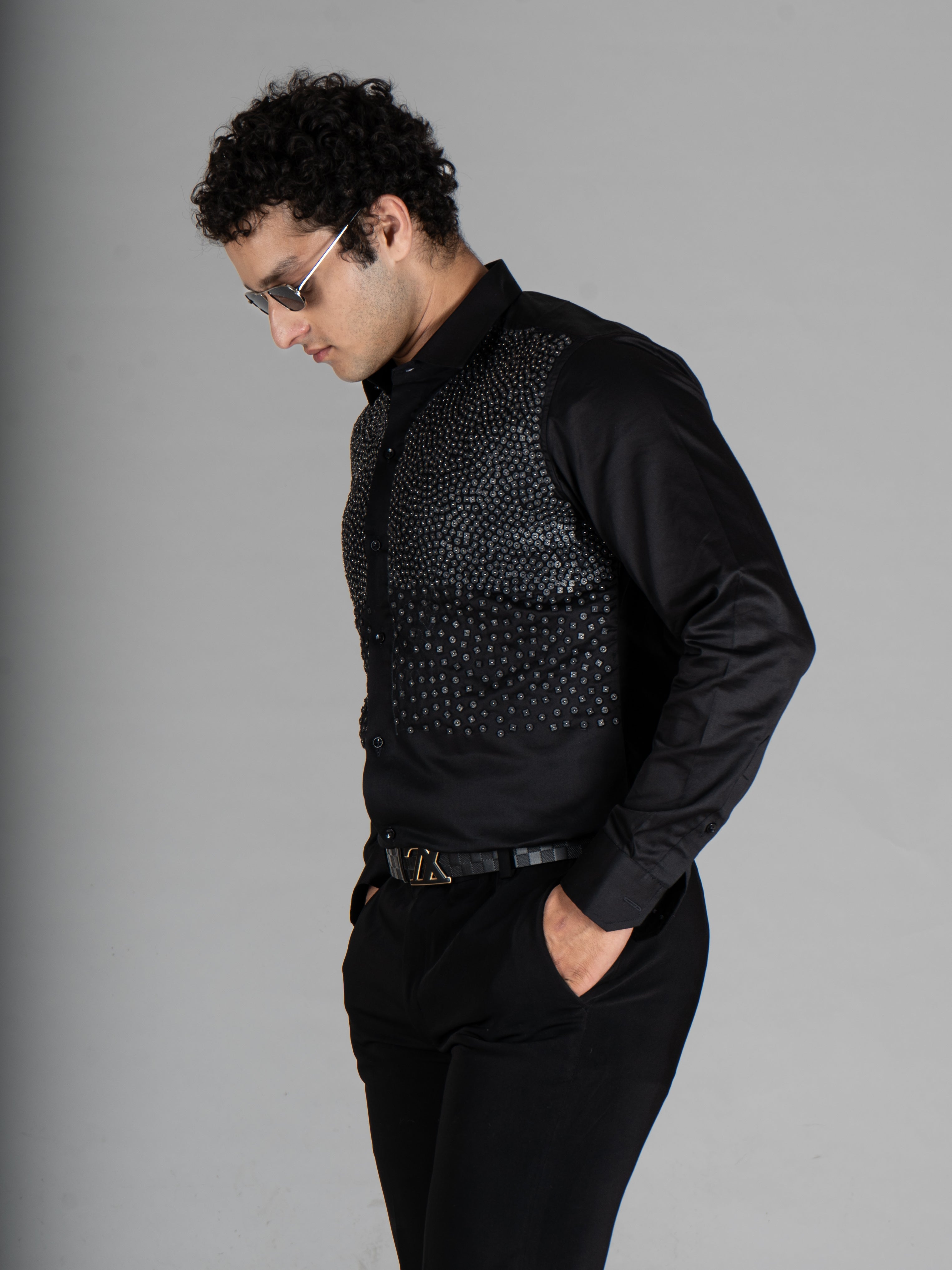 ICONIC BEAD EMBROIDERED BLACK SHIRT - Menoir