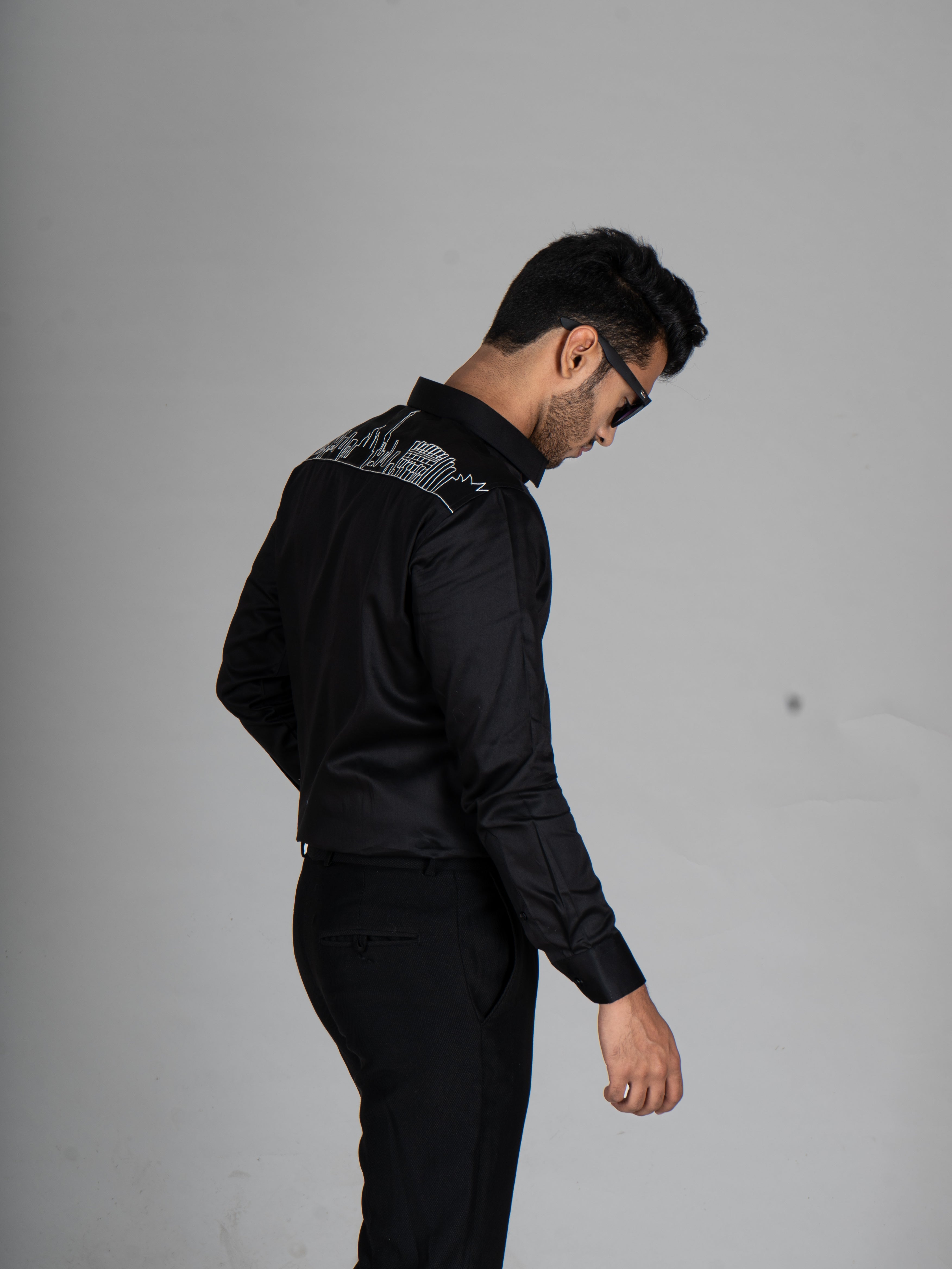 WONDERS BLACK EMBROIDERED SHIRTS - Menoir