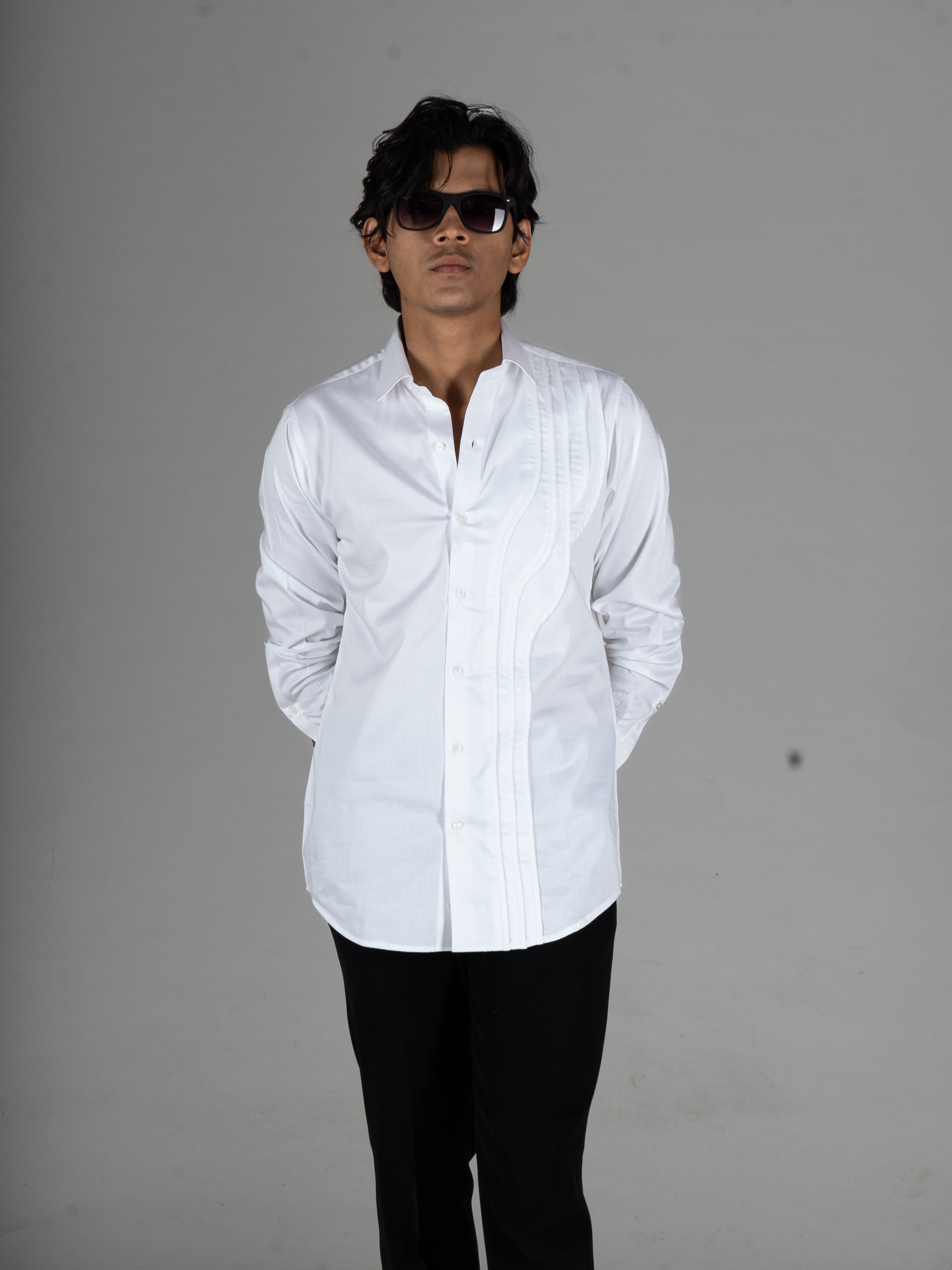 SIDE PLEAT WHITE SHIRT - Menoir