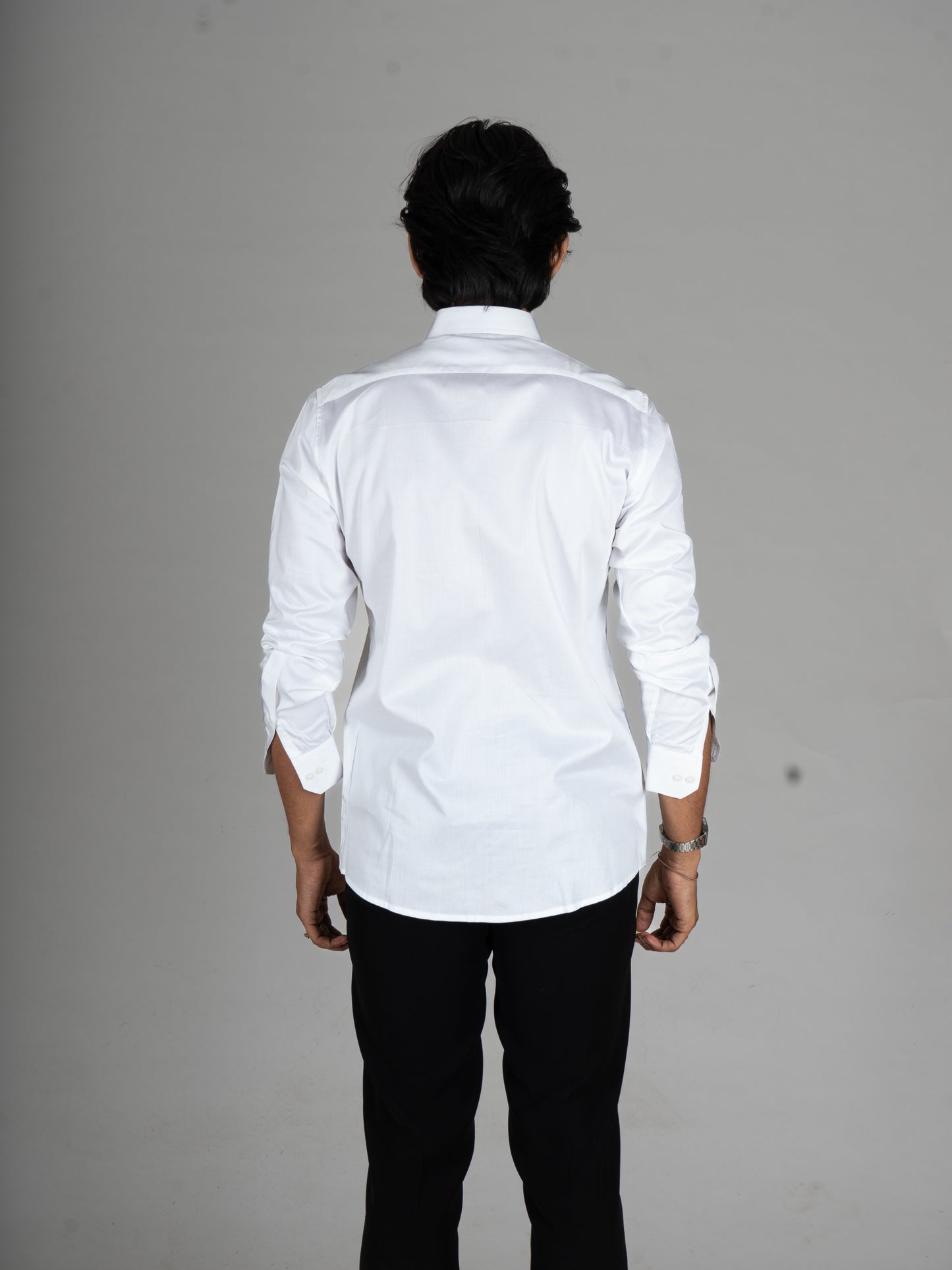 SIDE PLEAT WHITE SHIRT