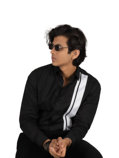 PLAIN STRIPE BLACK SHIRT