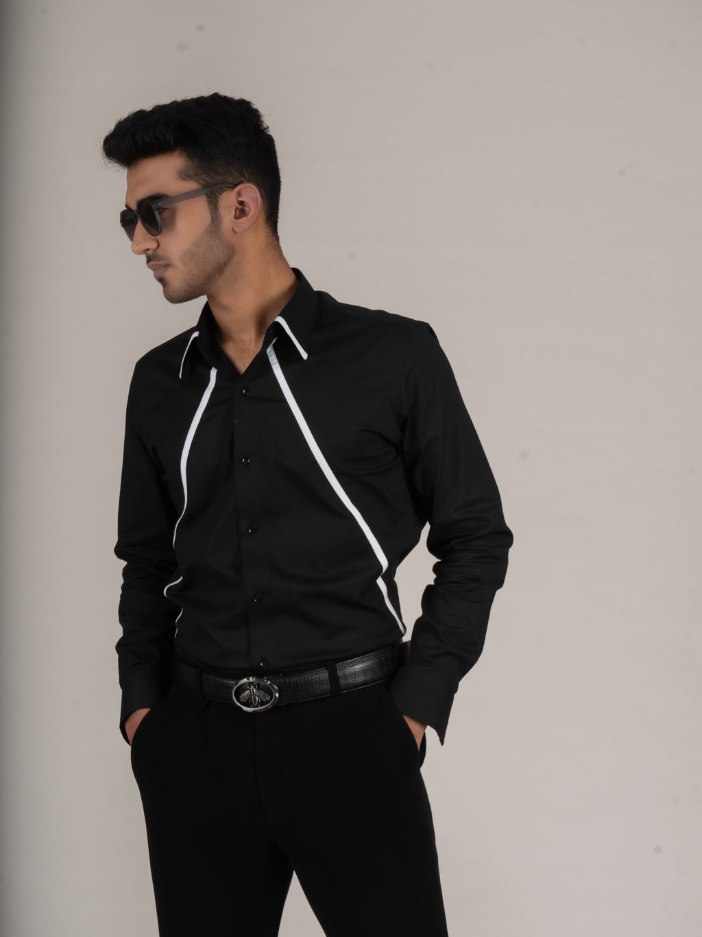 DIAGONAL STRIPES BLACK SHIRT - Menoir