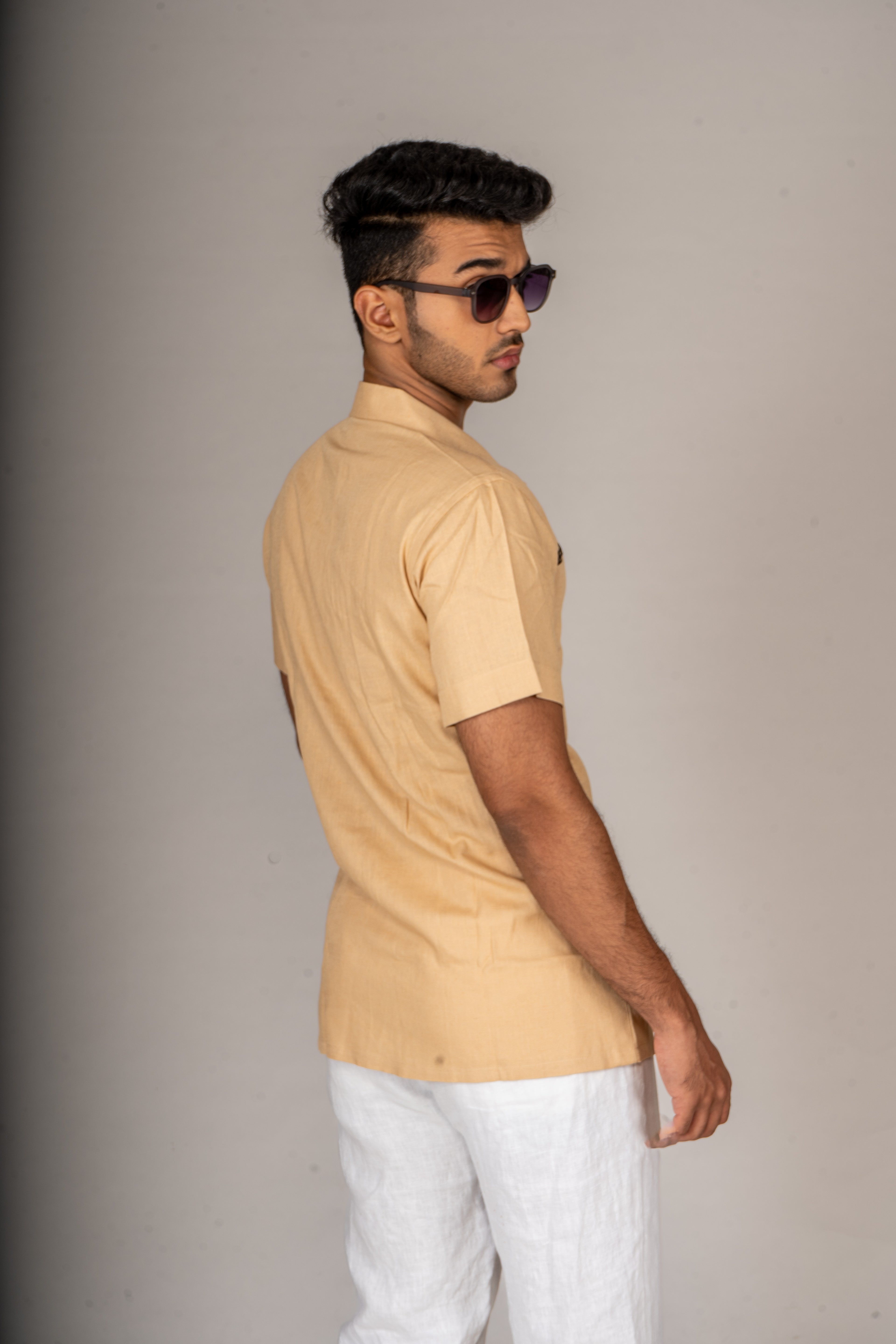 CROSS BEIGE CUBAN SHIRT - Menoir