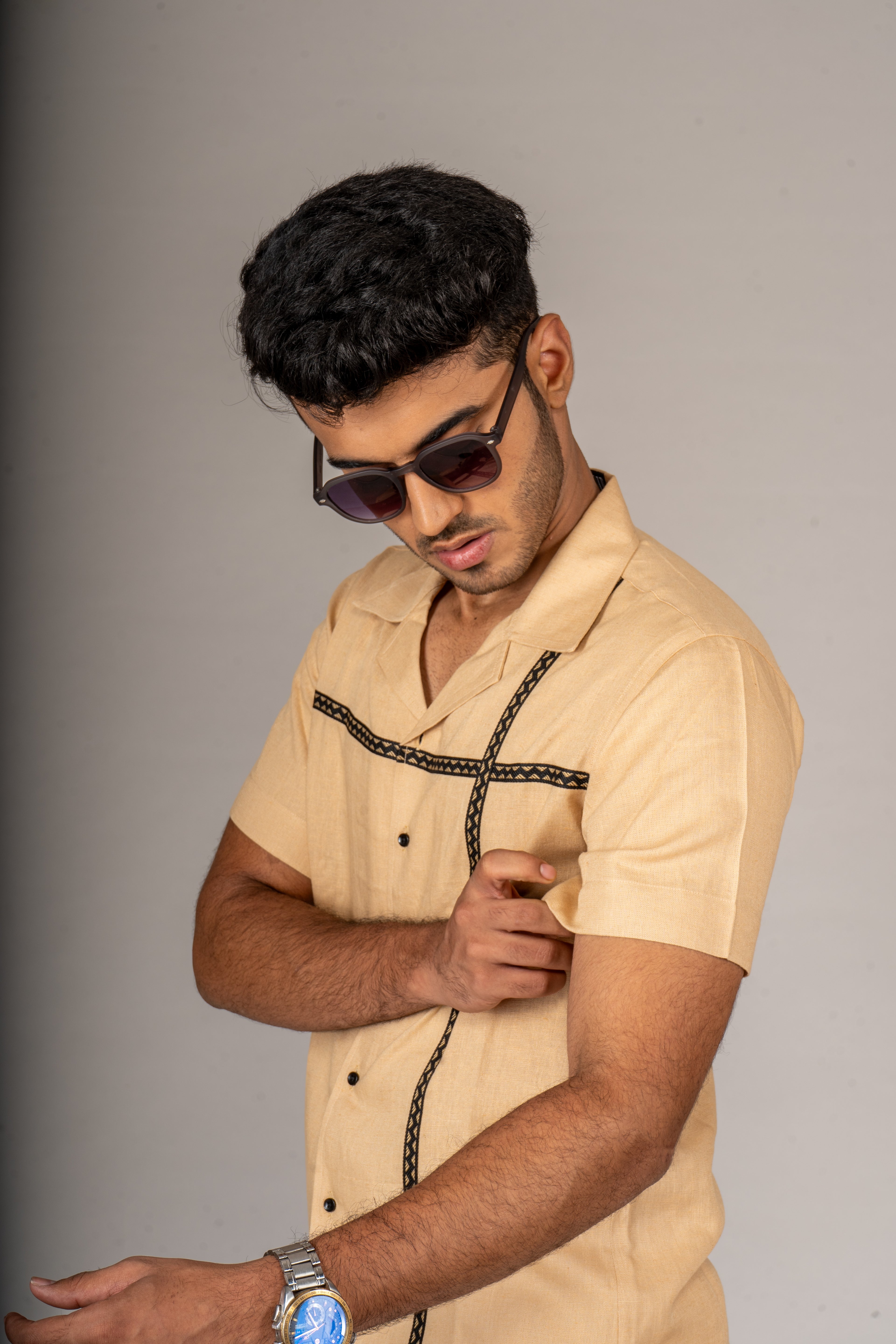 CROSS BEIGE CUBAN SHIRT - Menoir