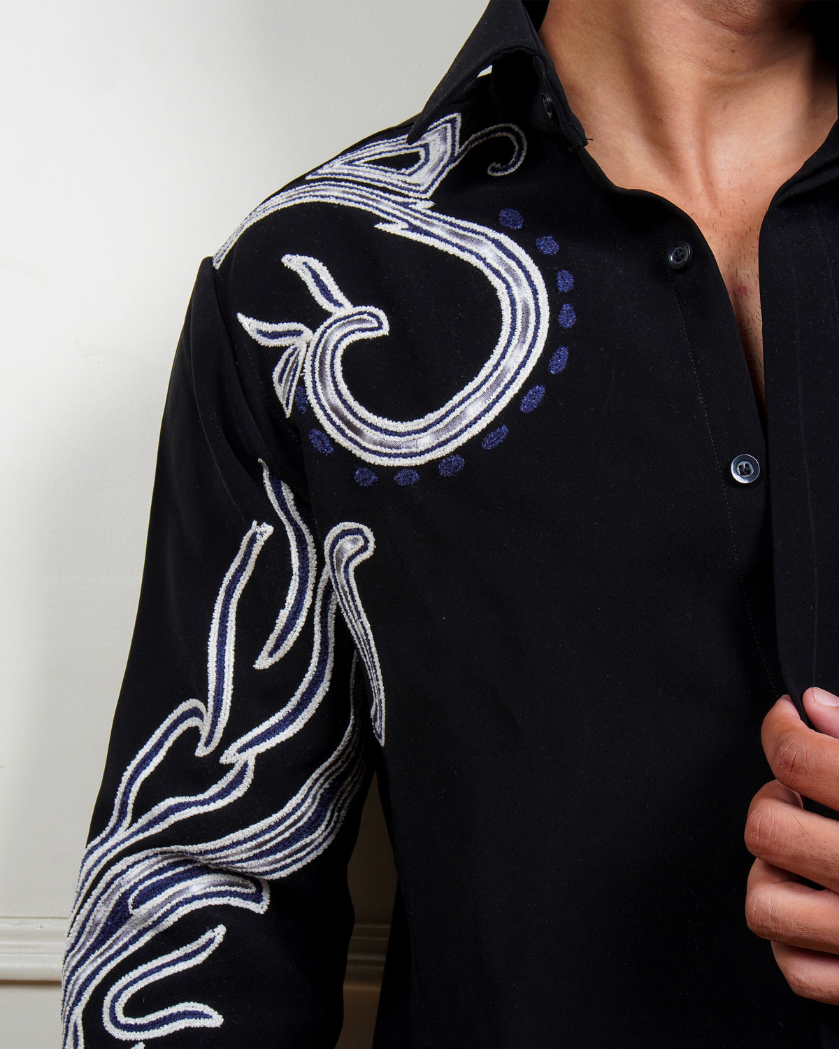 Vanta Black Embroidered Shirt