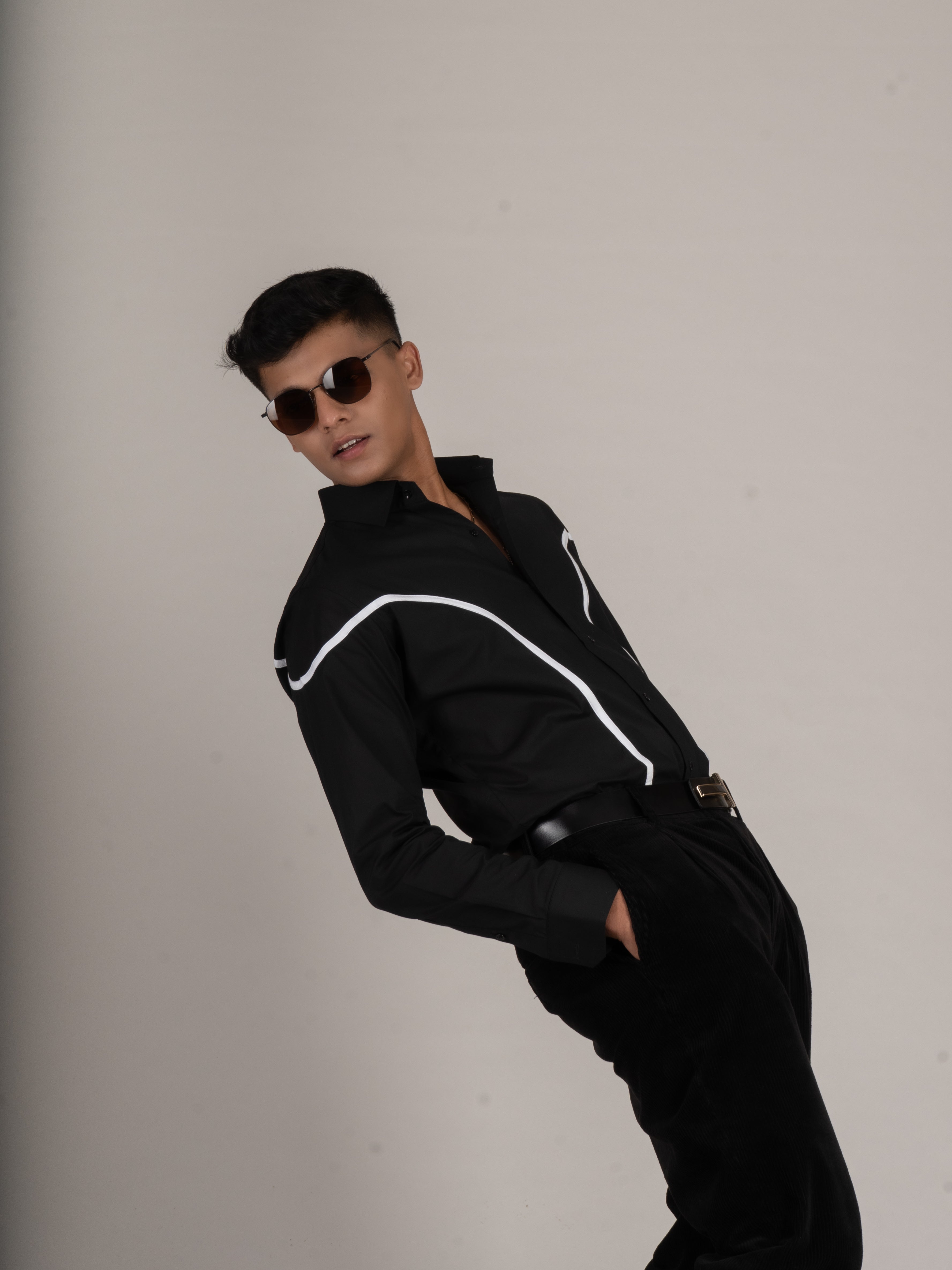 STRIPES BLACK SHIRT - Menoir